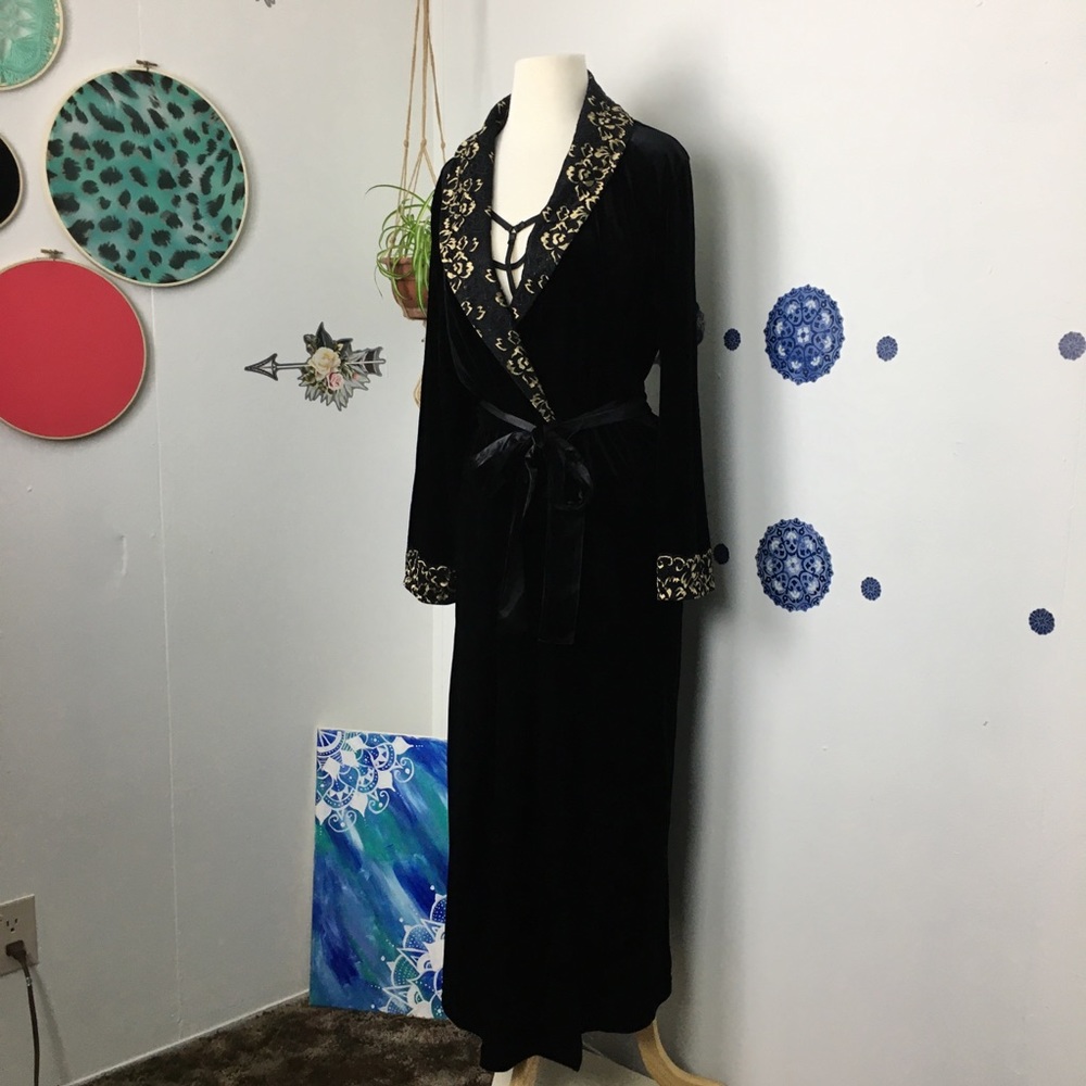 Thalia & Sodi Black velvet tie gold bathrobe L XL